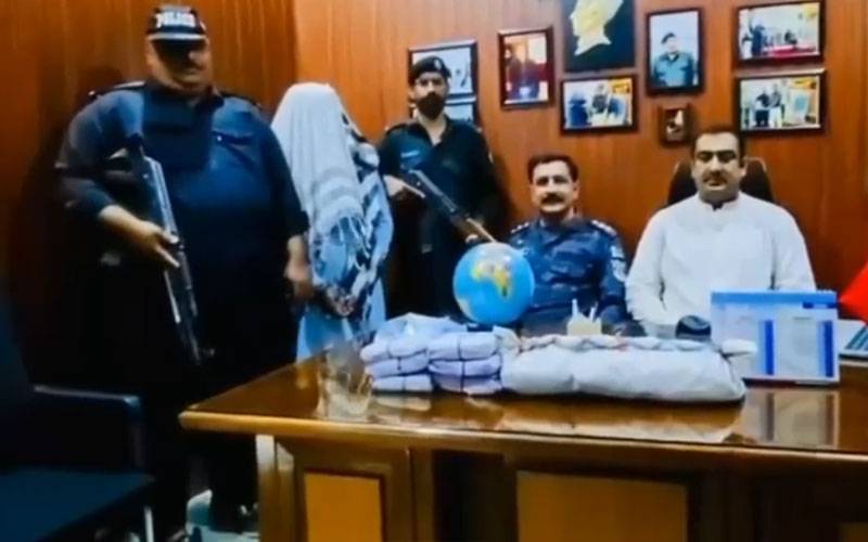  حیدرآباد میں تین ڈرگ پیڈلر گرفتار، 14 کلو چرس پکڑی گئی