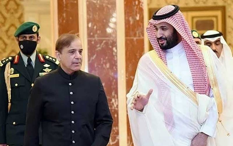 پاکستان سعودی عرب کی خودمختاری، حرمین شریفین کے تحفظ کیلئے شانہ بشانہ کھڑا ہے: شہباز شریف