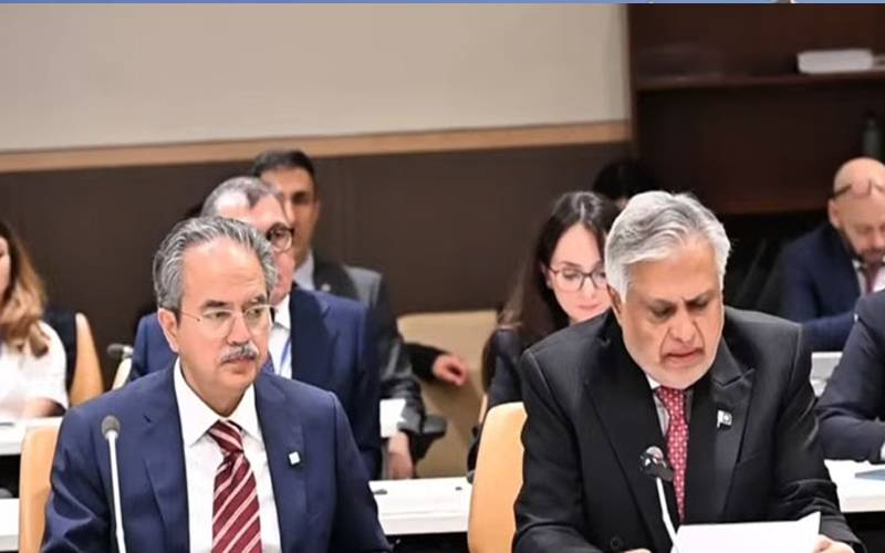 بھارت نے پاکستان پر بے بنیاد الزامات لگائے،مسئلہ کشمیر کو غیرحل شدہ چھوڑنا خطرناک ہے: اسحاق ڈار
