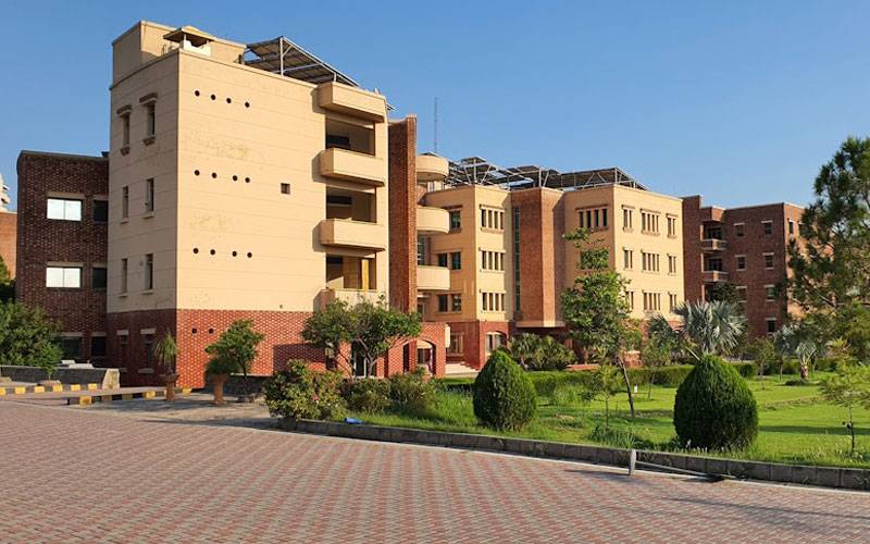  کومسیٹس یونیورسٹی اسلام آباد نے کیپمس پر تمام کلاسیں منسوخ کر دیں، تعلیمی سرگرمیاں آن لائن ہوں گی