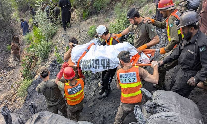 پشاور میں کوئلے کی کان گرنے سے 3 مزدور جاں بحق 