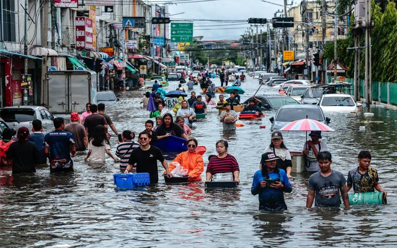 تھائی لینڈ میں شدید بارشوں کے بعد سیلابی صورتحال،ہزاروں افراد نقل مکانی پر مجبور