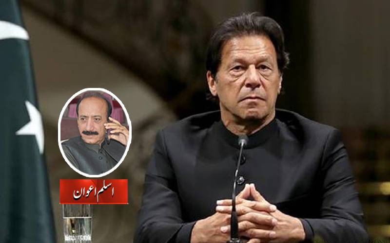 عمران خان تنہا رہ گئے ہیں