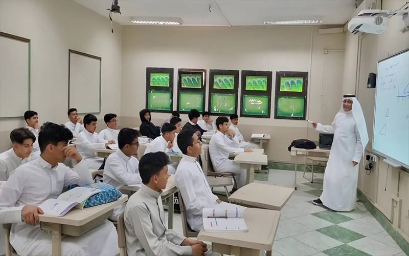 سعودی عرب میں سکولوں میں آن لائن کلاسز کا اعلان