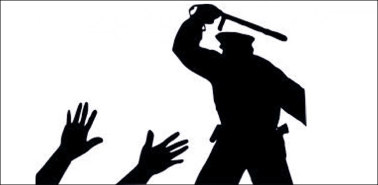 پیسے کیوں مانگے؟ پولیس اہلکاروں کا ہوٹل مالک پر تشدد