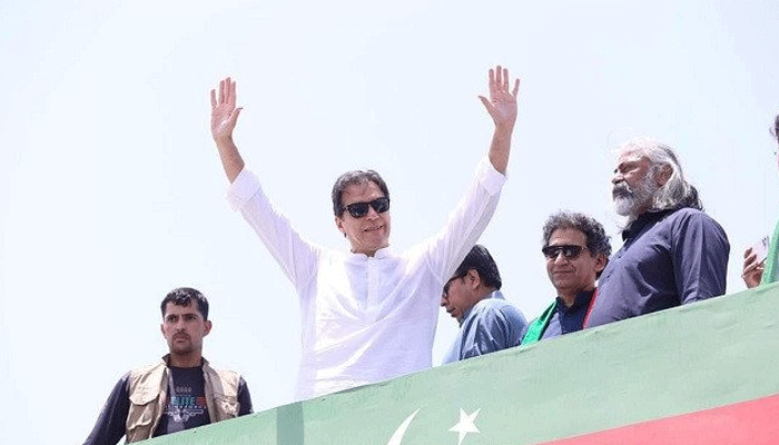 عمران خان،تحریک انصاف،پریڈ گراؤنڈ،جلسہ،این او سی،ضلعی انتظامیہ