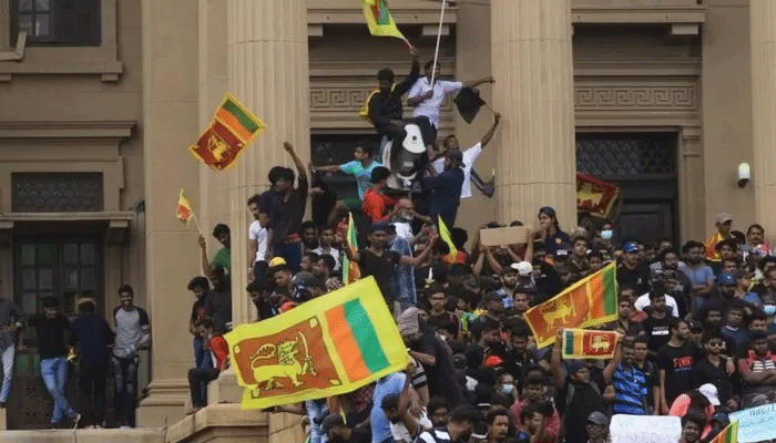 سری لنکا, بدترین معاشی بحران, صدر, مستعفی, اعلان