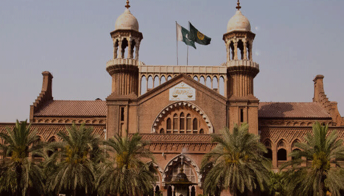 لاہور ہائیکورٹ نے اینٹی منی لانڈرنگ کے حوالے سے بڑا فیصلہ کرلیا۔ انٹی منی لانڈرنگ کے تحت بغیر وجہ طلبی کے بھجوائے گئے نوٹسز غیر قانونی قرار دے دیئے