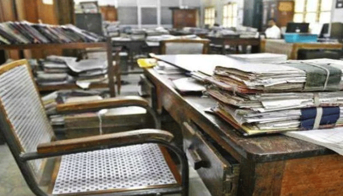 لاہور ہائیکورٹ نے ثانوی تعلیمی بورڈ کے عارضی ملازمین کو مستقل کرنے کا حکم دے دیا