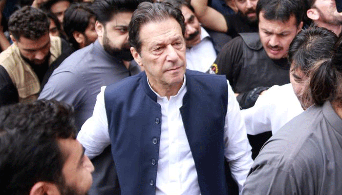 سابق وزیراعظم و چیئرمین پاکستان تحریک انصاف عمران خان نے انسداد دہشت گردی مقدمے میں شامل تفتیش ہونے سے انکار کر دیا