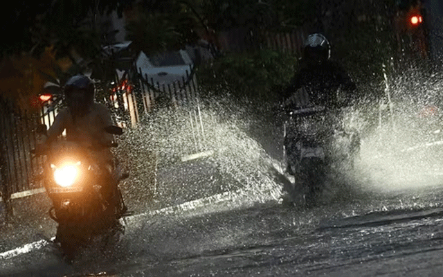 Delhi faces more rain on Saturday while MET offices predict further rains for four days, 24News