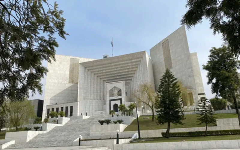 زیر التوا مقدمات کا بوجھ کم کرنے کیلئے ہزاروں کیسز سپریم کورٹ سے آئینی عدالت منتقل